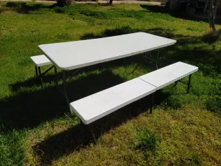 Mesa y bancos plegables exterior 180cm