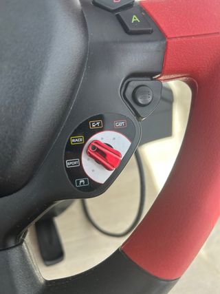 Volante Thrustmaster Ferrari 458 Spider ufficiale per Xbox One e Series X/S