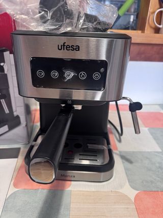 Cafetera Ufesa Monza