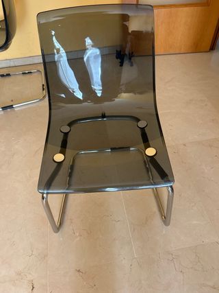 Silla moderna diseño transparente