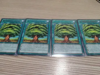 4X El árbol del mundo Yu-Gi-Oh! Carta Mágica