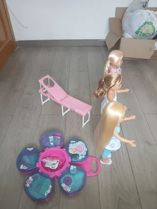 Lote de 3 Nancys con accesorios