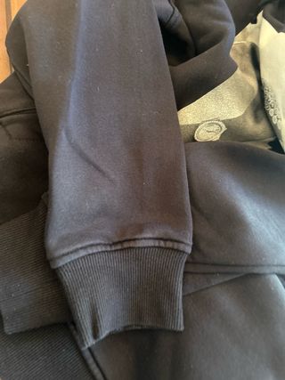 Sudadera TUPAC Negra