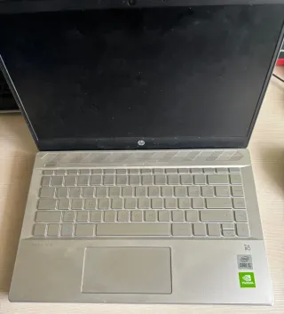 Portátil HP Pavilion 14-ce3000ns Gráfica no va