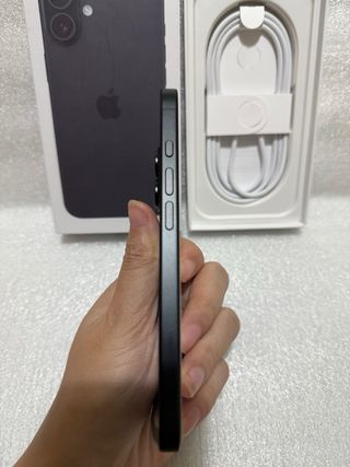 iPhone 16 Nero 128GB Non Attivato