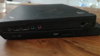 Portátil Lenovo X61s con Dockstation