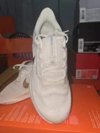 Zapatillas Nike Air Zoom Structure 25 Mujer