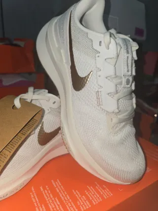 Zapatillas Nike Air Zoom Structure 25 Mujer