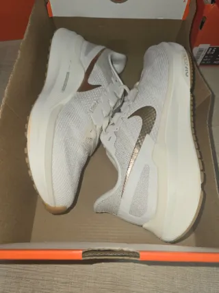 Zapatillas Nike Air Zoom Structure 25 Mujer