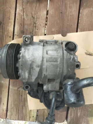 Compresor A/C BMW 523i Denso