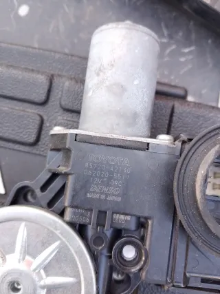 Motor elevalunas Toyota