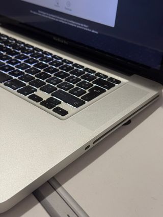 MacBook Pro 15” i7 SSD 512GB – funzionante (2011)