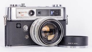 Yashica Lynx 5000-E 45mm f1.8