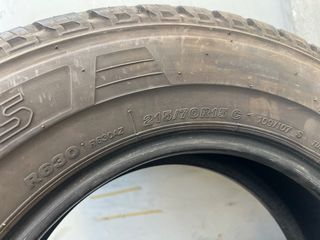 Neumático usado 215/70 R15C 109
