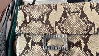 Bolso Tous Piel Negro Beige Clásico