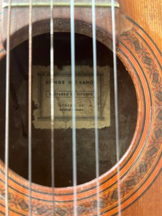 Guitarra conde hermanos
