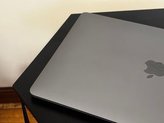 MacBook Air M1 256GB SSD com Caixa