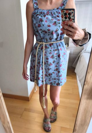 Vestido flores y rayas azul y rosa