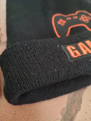 Gorro y bufanda infantil gamer