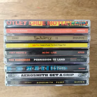Lote 9 CDs Rock: Aerosmith, AC/DC, Mötley Crüe