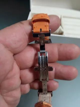 Reloj Lotus Mujer Naranja y Plata