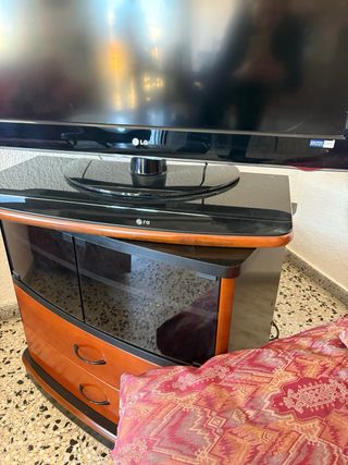 Mueble TV madera con base giratoria