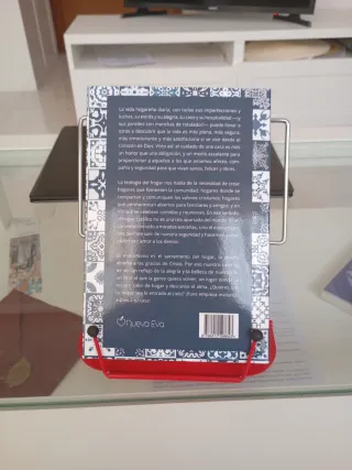 Atril para libros o tablet rojo