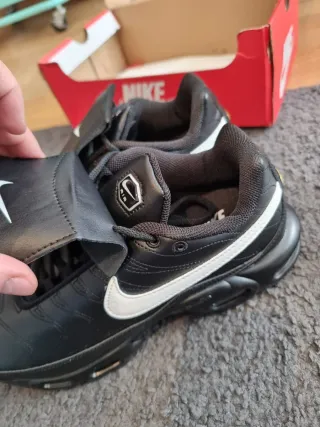 Nike TN Total 90 Estilo