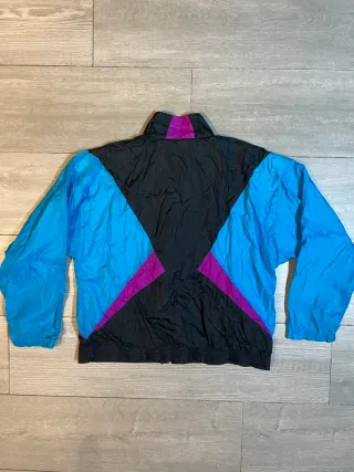 Chaqueta Nike Y2K