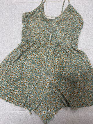 Mono corto estampado flores tirantes
