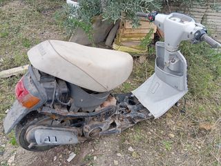 Yamaha Jog 90 Scooter.para piezas.completa