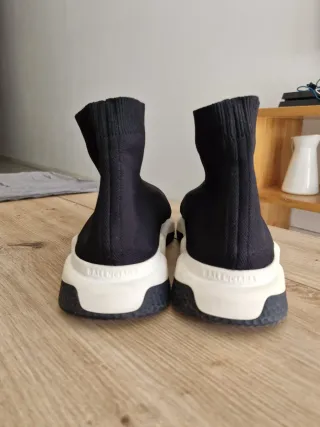 Zapatillas Balenciaga Negras y Blancas