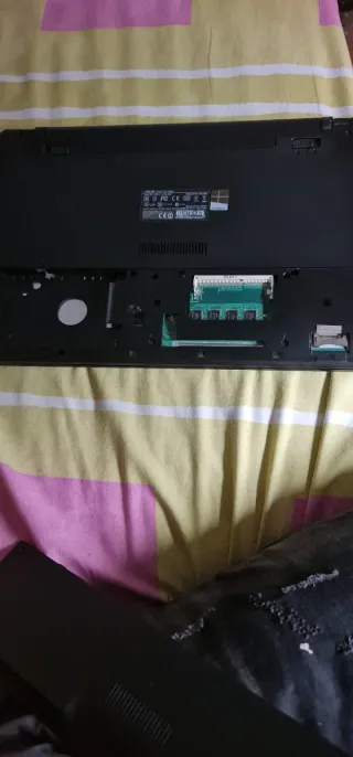 Portátil ASUS Negro