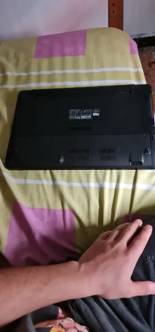 Portátil ASUS Negro