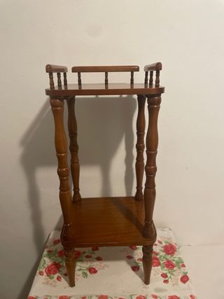 Estantería de madera de 2 niveles