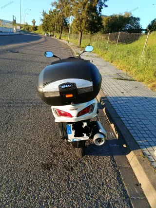 Suzuki Burgman 125cc Blanca