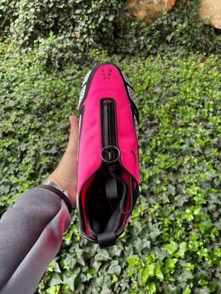 Nike Air Max Sndr Hyper Pink