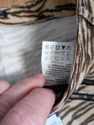 Pantaloni Maison Scotch fantasia zebrata tg 42