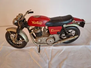 Moto Norton Vintage