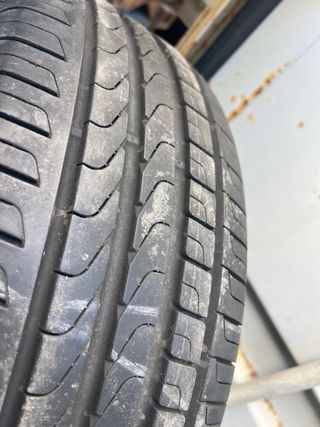 Neumático usado 225/55 R17 97Y Usados