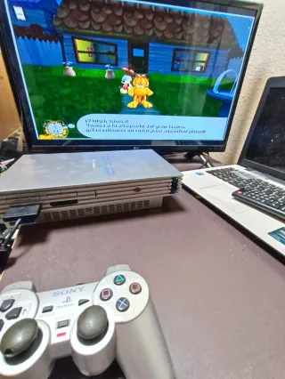 Consola PlayStation 2 Plateada + Mando Dualshock 2