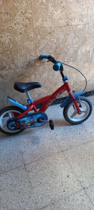 Bicicleta infantil Paw Patrol de 3 a 5 años