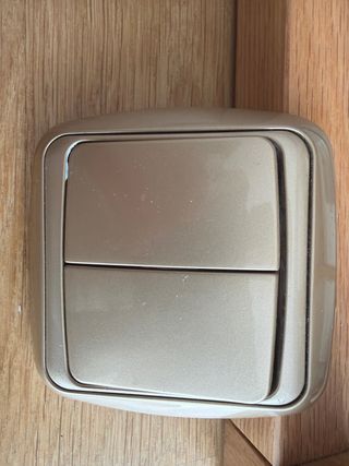 Embellecedores Niessen Arco Bronce