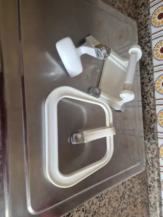 Juego de baño metal y plástico