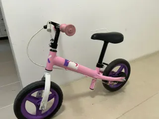 Bici sin pedales Btwin rosa