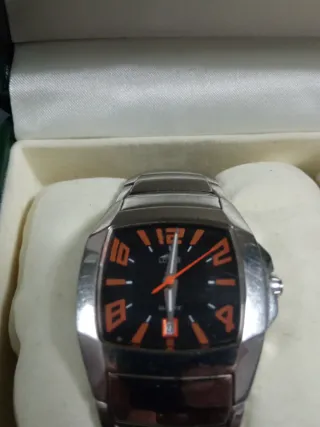 Reloj Lotus Mujer Plata y Naranja