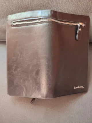 Cartera Baellerry Negra con Cremallera