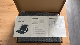 Custodia con tastiera iPad Pro 12.9 1ª/2ª gen NUOVA