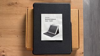 Custodia con tastiera iPad Pro 12.9 1ª/2ª gen NUOVA