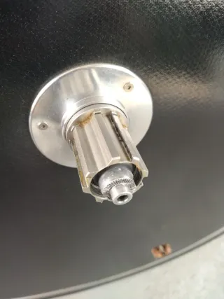 Rueda trasera lenticular